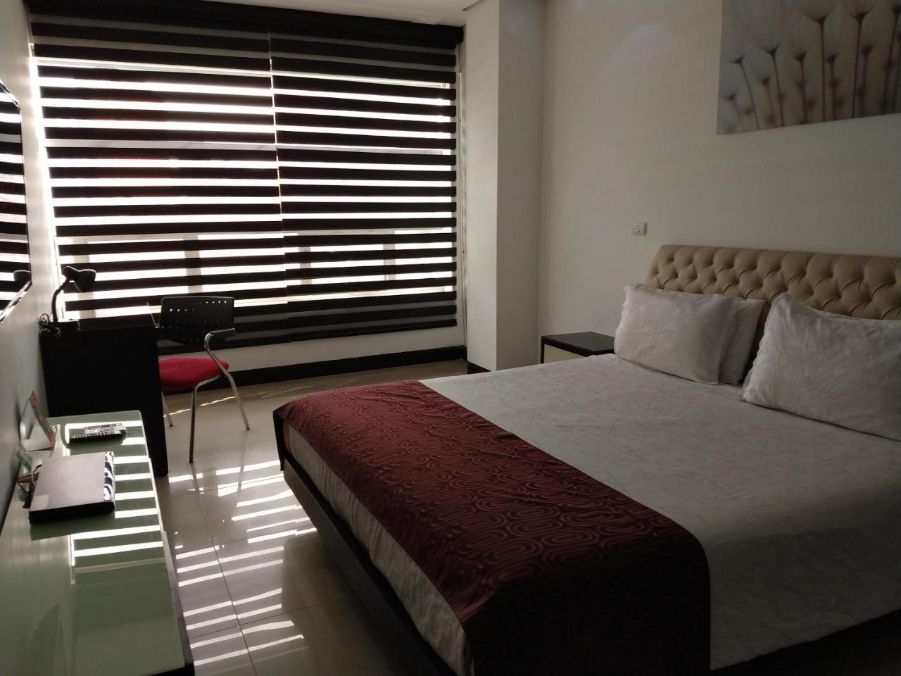 Hotel Merlott 70 Medellín Exterior foto