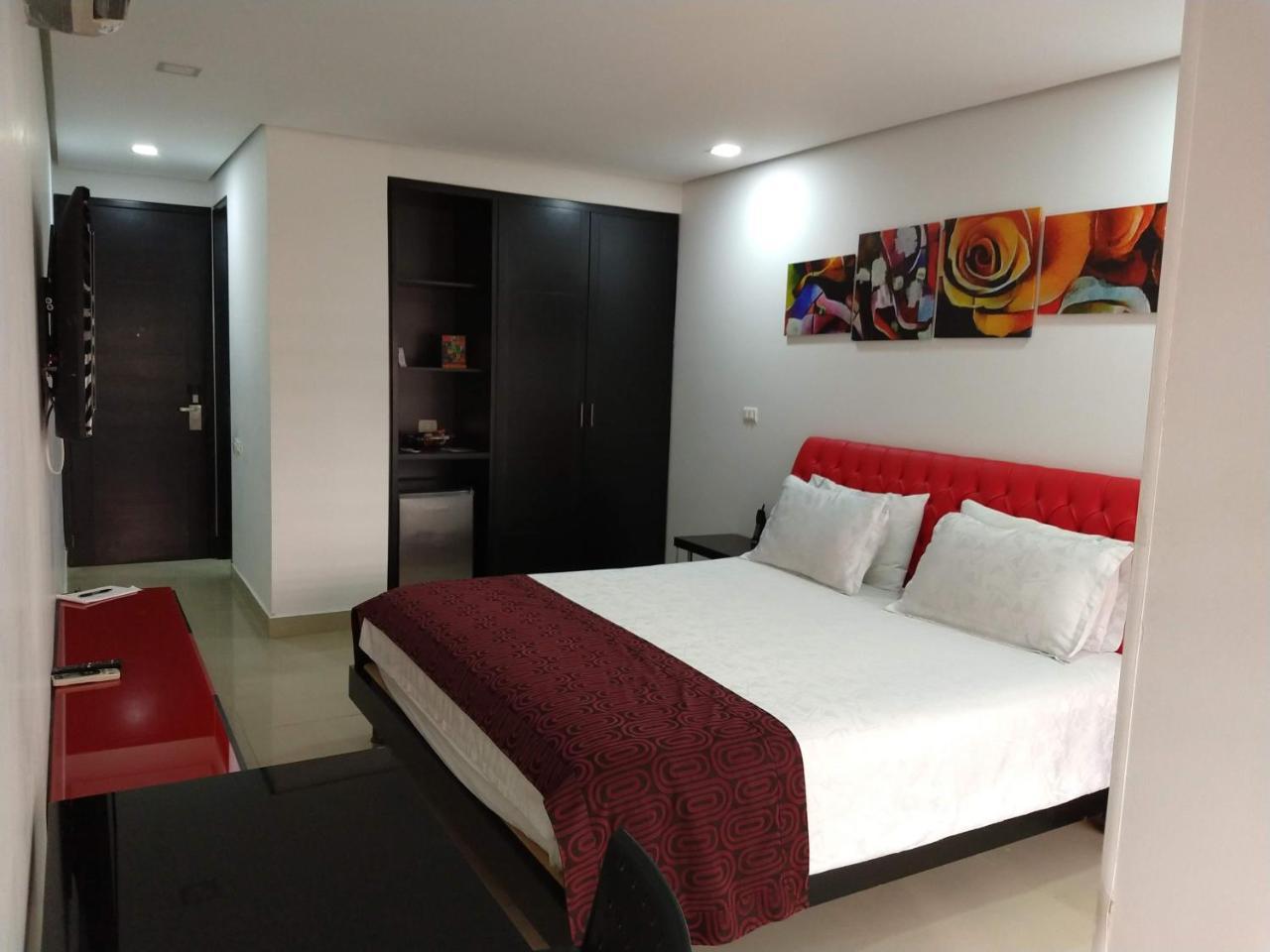 Hotel Merlott 70 Medellín Exterior foto